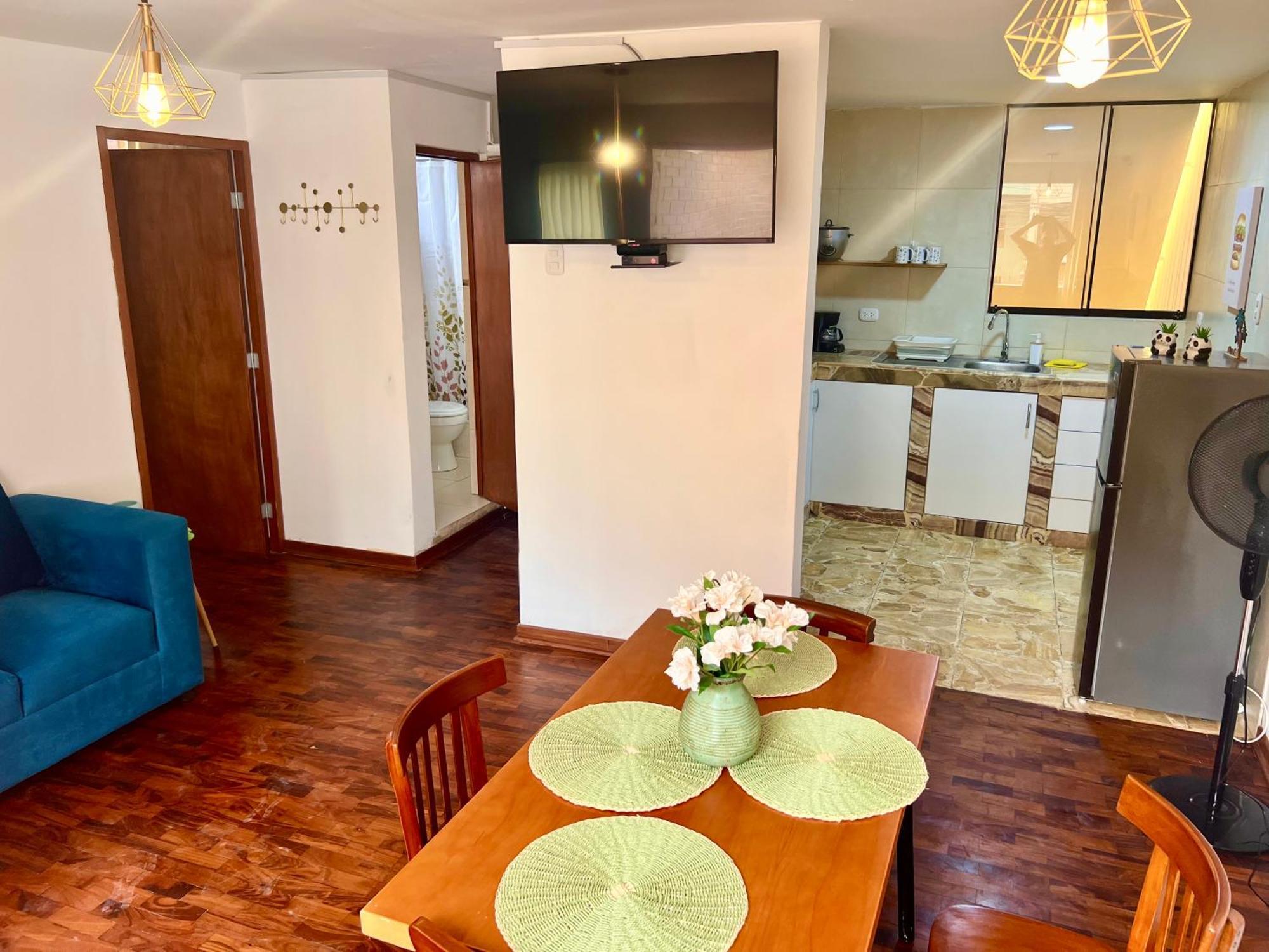 San Miguel, Lindo Depa, 3 Camas, Internet Y Cable